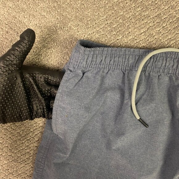 Chubbies Shorts Men's Large Gray 7" Inseam Drawstring Running Gym Training - Picture 2 of 12